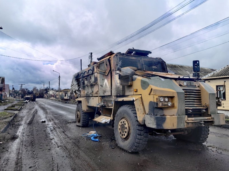 «Угрожали расстрелом»: как украинские боевики грабили Суджу