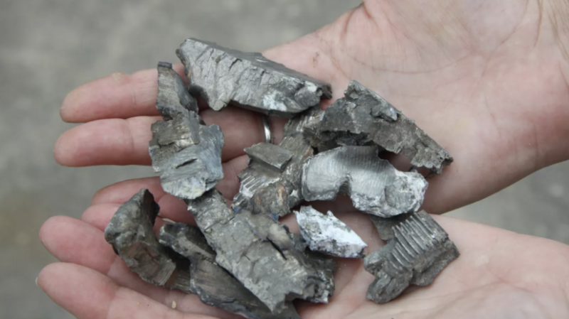 Украинские войска вновь обстреляли Донецк