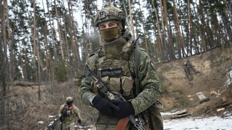 &laquo;Улучшили тактическое положение&raquo;: Минобороны сообщило о продвижении четырёх группировок войск РФ в зоне СВО