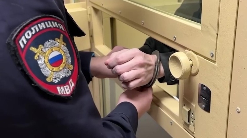 «В числе которых пять полицейских»: суд арестовал 23 человека по делу о хищении средств у бойцов СВО