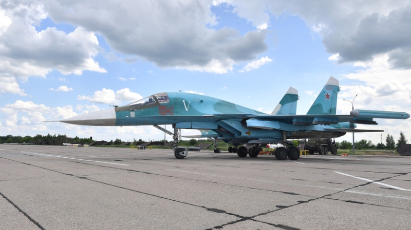 В Харьковской области: Су-34 ВКС России нанесли удар по пункту дислокации наёмников ВСУ в зоне СВО