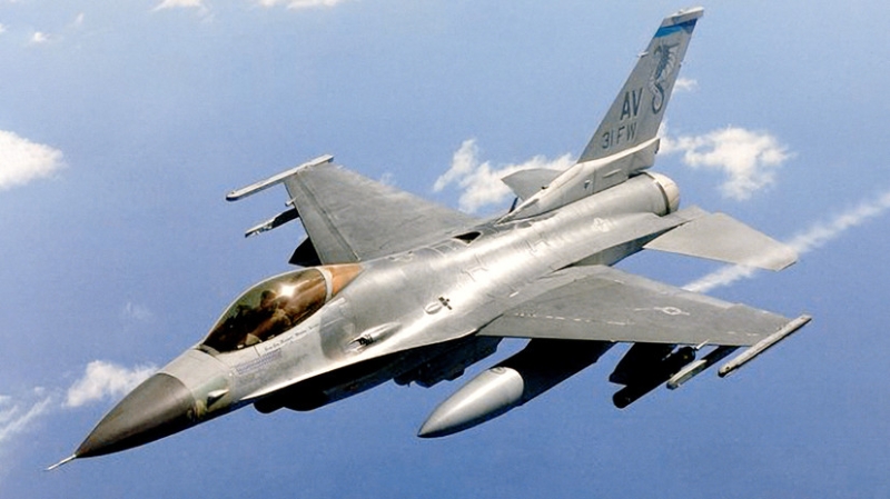В Южной Корее разбился американский истребитель F-16