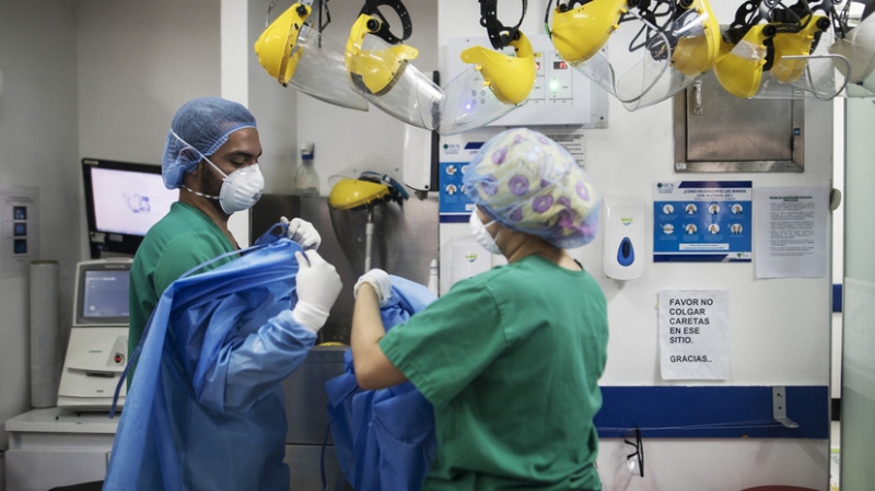 В Колумбии за сутки выявили 2287 случаев коронавируса