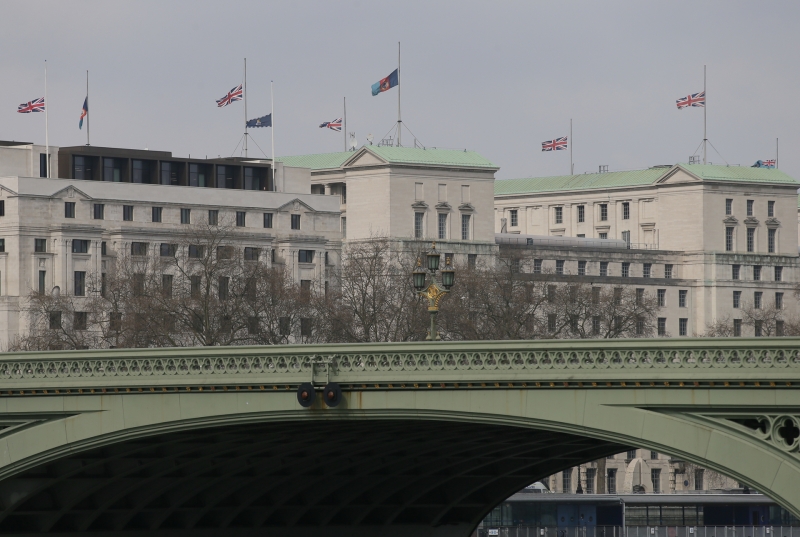 В ожидании Apache: в Лондоне заявили, что пока не планируют поставлять Украине ударные вертолёты