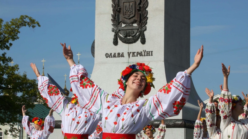 В поисках идентичности: почему в Киеве заговорили о переименовании страны в Русь-Украину