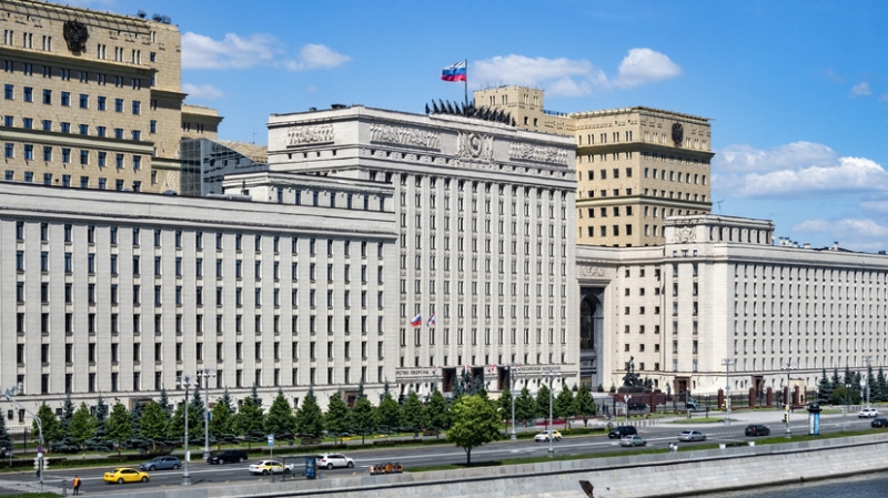 &laquo;В район боестолкновения выдвинулись резервы&raquo;: Минобороны РФ сообщило об отражении атаки на Курскую область