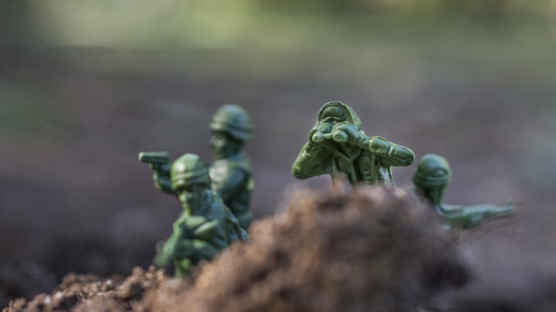 В России призвали наладить выпуск воспевающих подвиг героев СВО детских игрушек