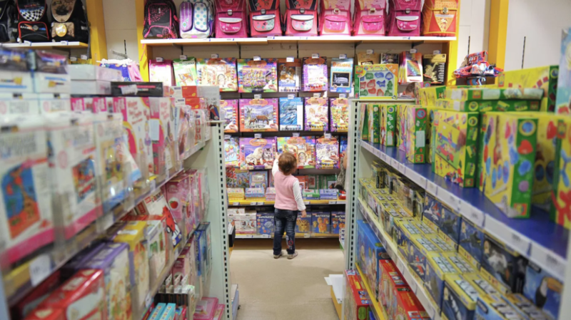В России призвали создать государственный орган для контроля за товарами для детей