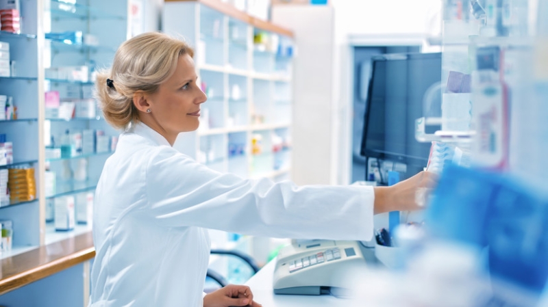 В России призвали устанавливать в аптеках стенды с информацией о профилактике наркомании