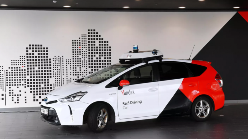 В России разработали универсальный способ очистки систем распознавания у беспилотных машин