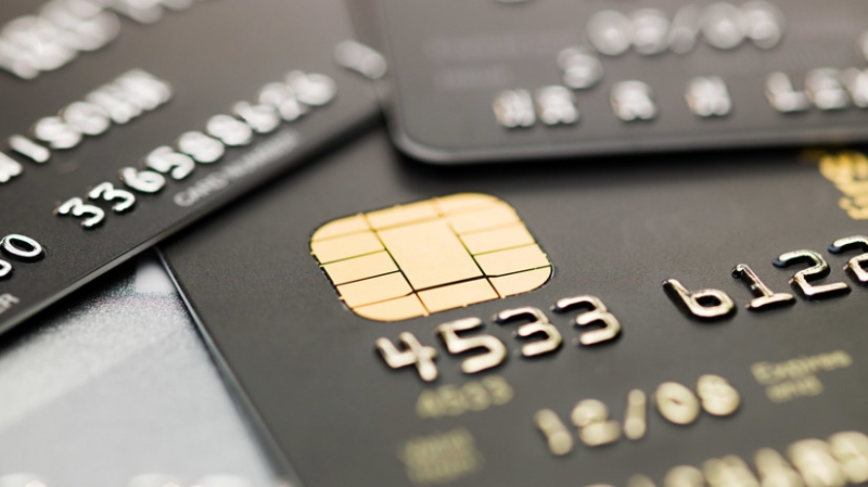В России в мае выдано около 1 млн новых кредитных карт