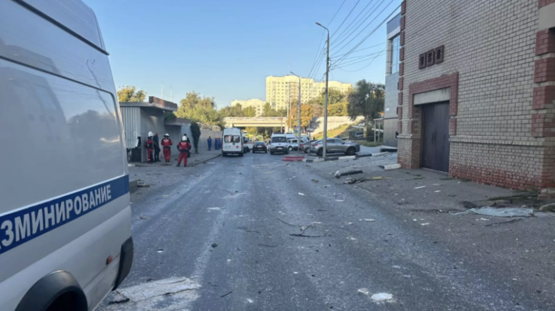 В Саратове жильцов из пострадавших при атаке ВСУ квартир расселят в гостинице