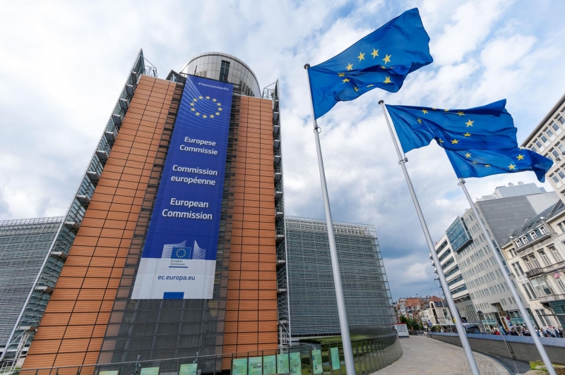 В сфере влияния: как США и ЕС намерены выстраивать политику в отношении России