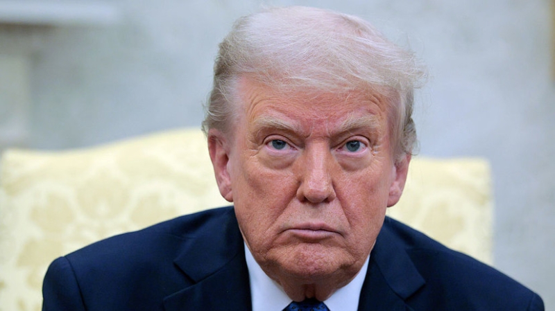 В США конгрессмен инициировал процесс импичмента Трампу