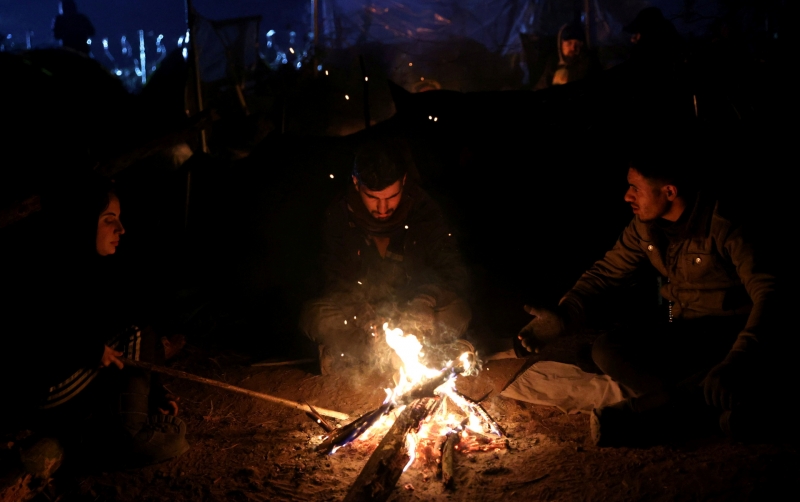 «В угоду абсурдным идеям»: почему страны Запада отказываются от диалога с Белоруссией по кризису с мигрантами