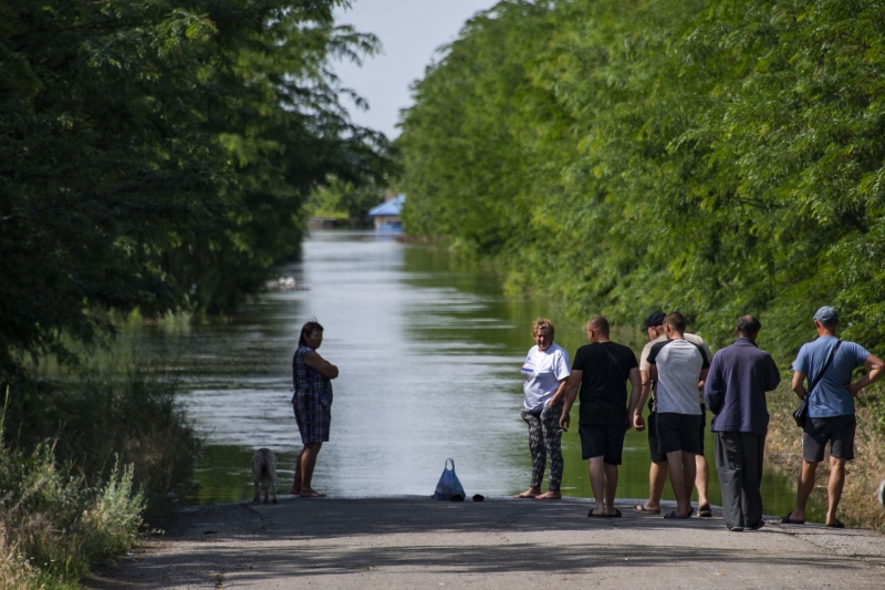«Важнее всего люди и водоснабжение»: эксперты — о последствиях обмеления Каховского водохранилища