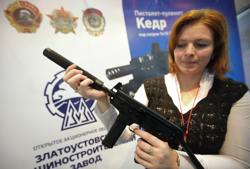 &laquo;Вереск&raquo;, &laquo;Кедр&raquo;, &laquo;Бизон&raquo;, &laquo;Витязь&raquo;: как создавались и совершенствовались российские пистолеты-пулемёты