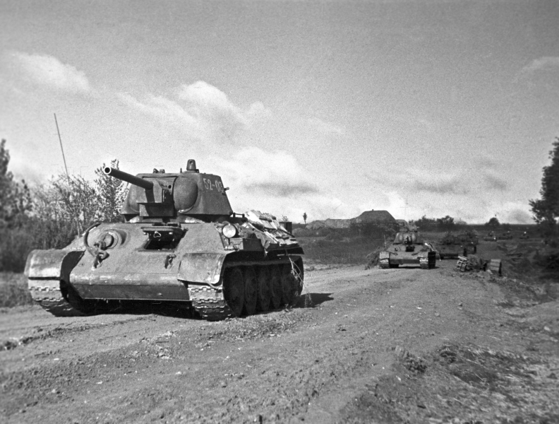 «Вермахт скрутили в дугу»: Минобороны РФ опубликовало архивные материалы о Курской битве