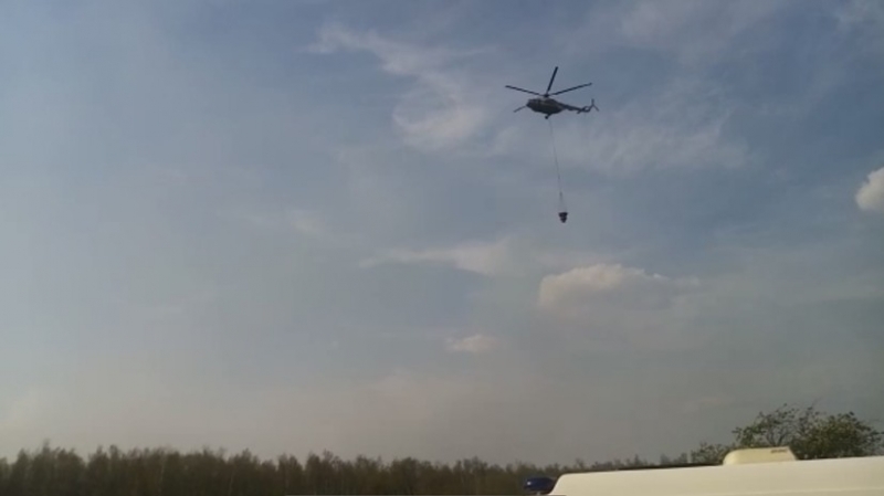Вертолёты Ми-8 привлекли к тушению лесного пожара в Новосибирской области