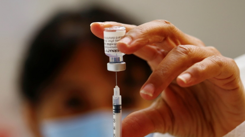 Во Франции рассказали о планах по вакцинации населения от COVID-19