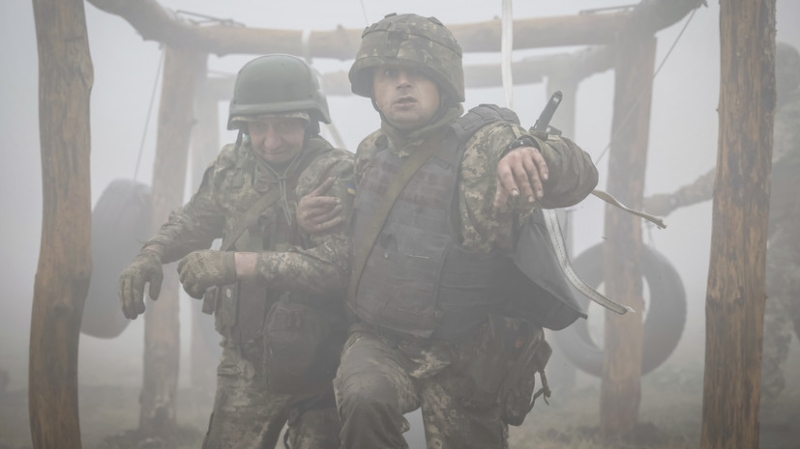 &laquo;Возможность перегруппировать силы&raquo;: как Киев продолжает мобилизацию вопреки заявлениям о готовности к перемирию с РФ