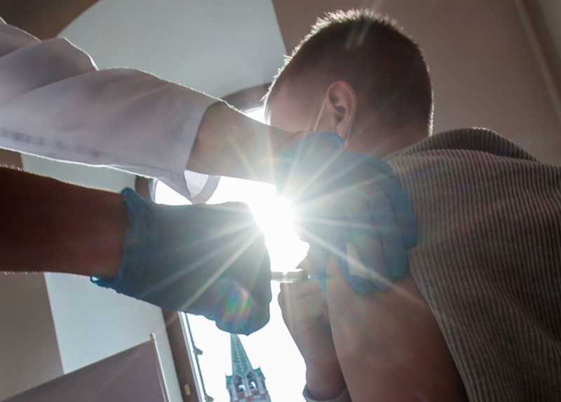 Впервые с начала пандемии: в России за сутки выявлено более 40 тысяч новых случаев COVID-19