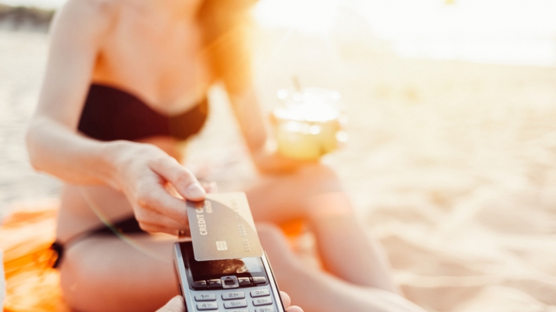 Врач поддержала предложение ограничить продажу крепкого алкоголя в зонах отдыха летом