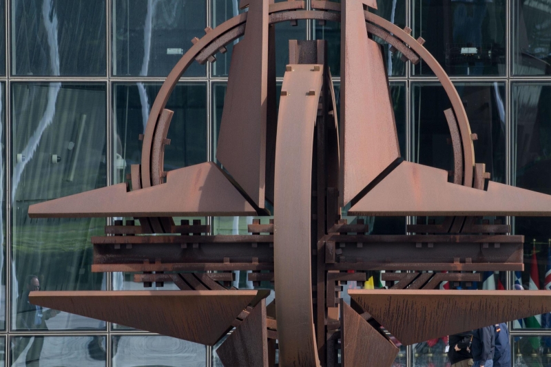 &laquo;Всегда использовали как подсобный материал&raquo;: почему на Западе перестали скрывать потребительское отношение к Украине