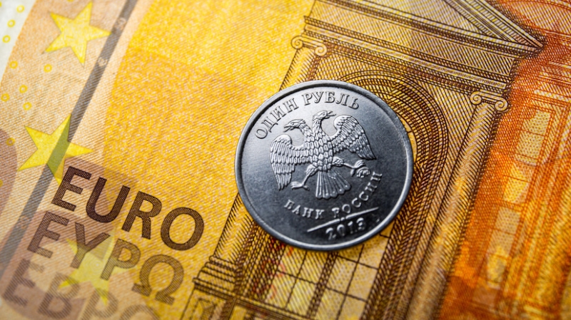 Втрое меньше европейской: годовая инфляция в России впервые за три года опустилась до 2,31%