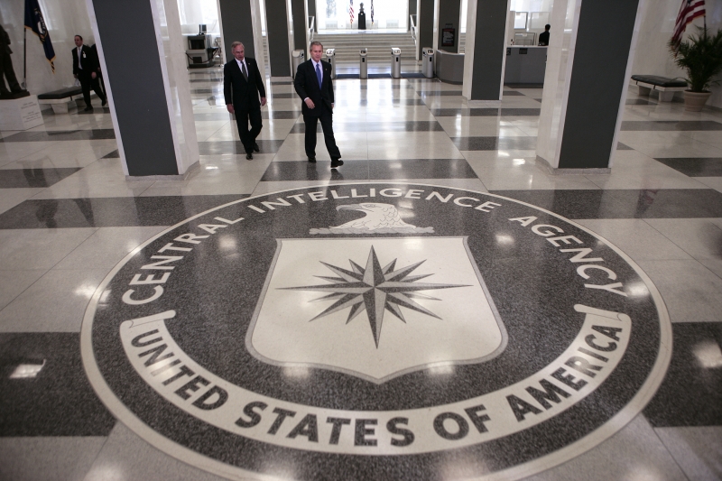 «Выше закона и международного права»: какую роль в мировой политике играет ЦРУ США