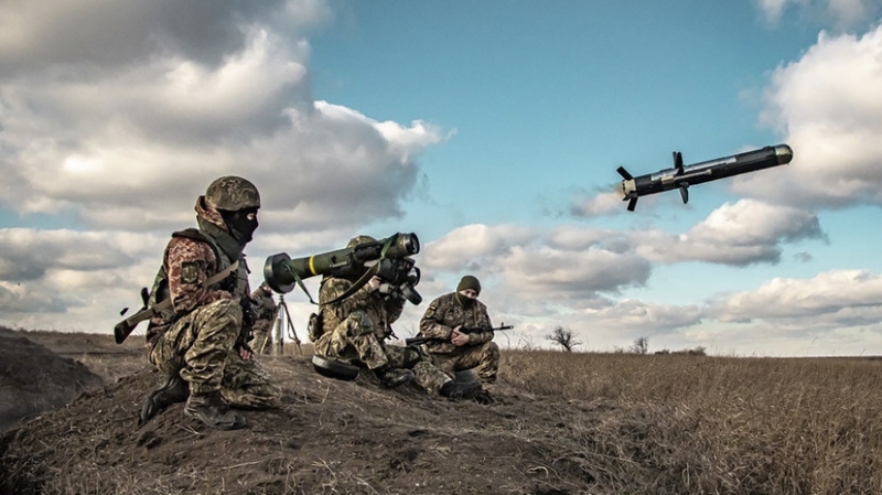 WSJ: США разрешили странам Балтии поставить на Украину комплексы Javelin и Stinger