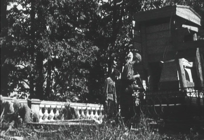 &laquo;Западня для патриотов&raquo;: как в 1944 году была заминирована могила Пушкина