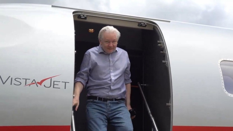 &laquo;Заплатил высокую цену за принципы&raquo;: что может стоять за освобождением Джулиана Ассанжа из британской тюрьмы