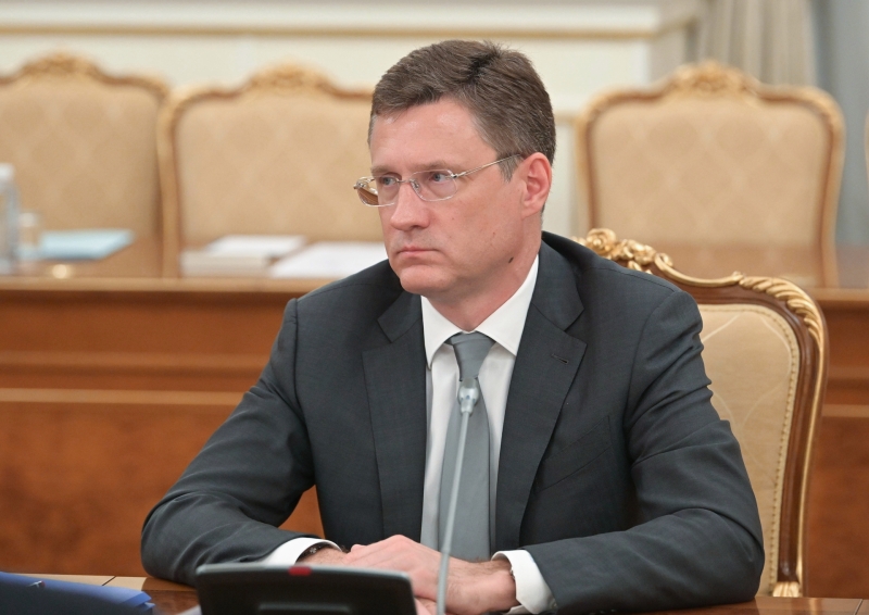 &laquo;Запрет на поставки&raquo;: Новак рассказал об ответных мерах России на введённый Западом потолок цен на нефть