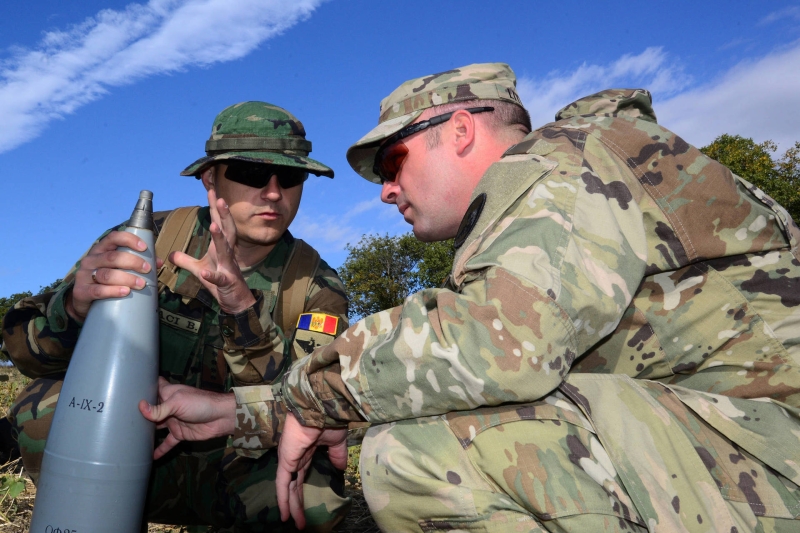 &laquo;Затягивают в НАТО&raquo;: как Молдавия наращивает военное сотрудничество с Западом