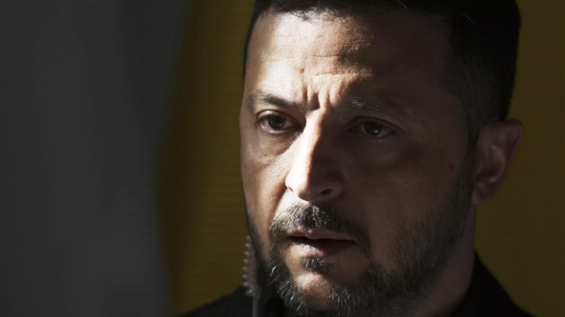 Зеленский взял ответственность за теракт против российских аэродромов